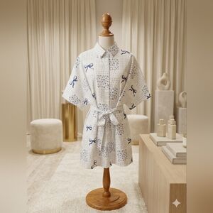 Rosa Clothing Blue & White Floral Bow Romper Blouse | Tie Waist | NWT